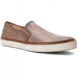 Frye Gavin Vintage leather slip on taupe size 7
